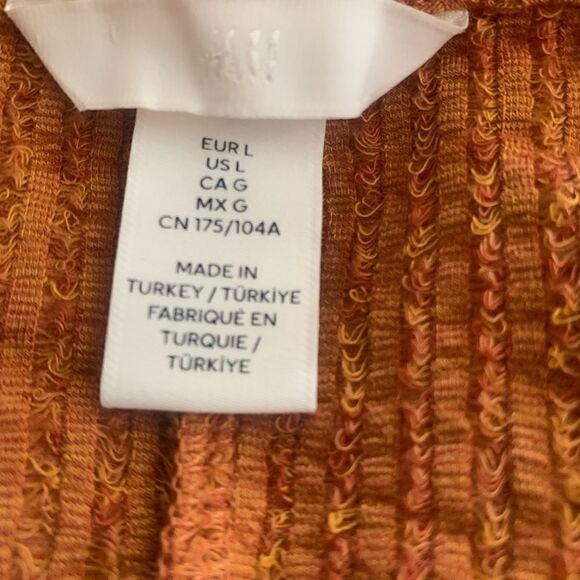 H&M woman’s body on used dress in good condition - Picture 4 of 5